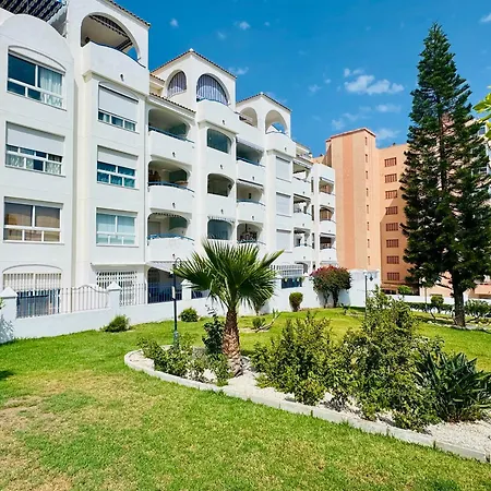 Luminoso Atico Con Vistas Al Mar Y Terraza Amplia Apartmán *