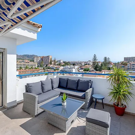 Apartmán Luminoso Atico Con Vistas Al Mar Y Terraza Amplia *